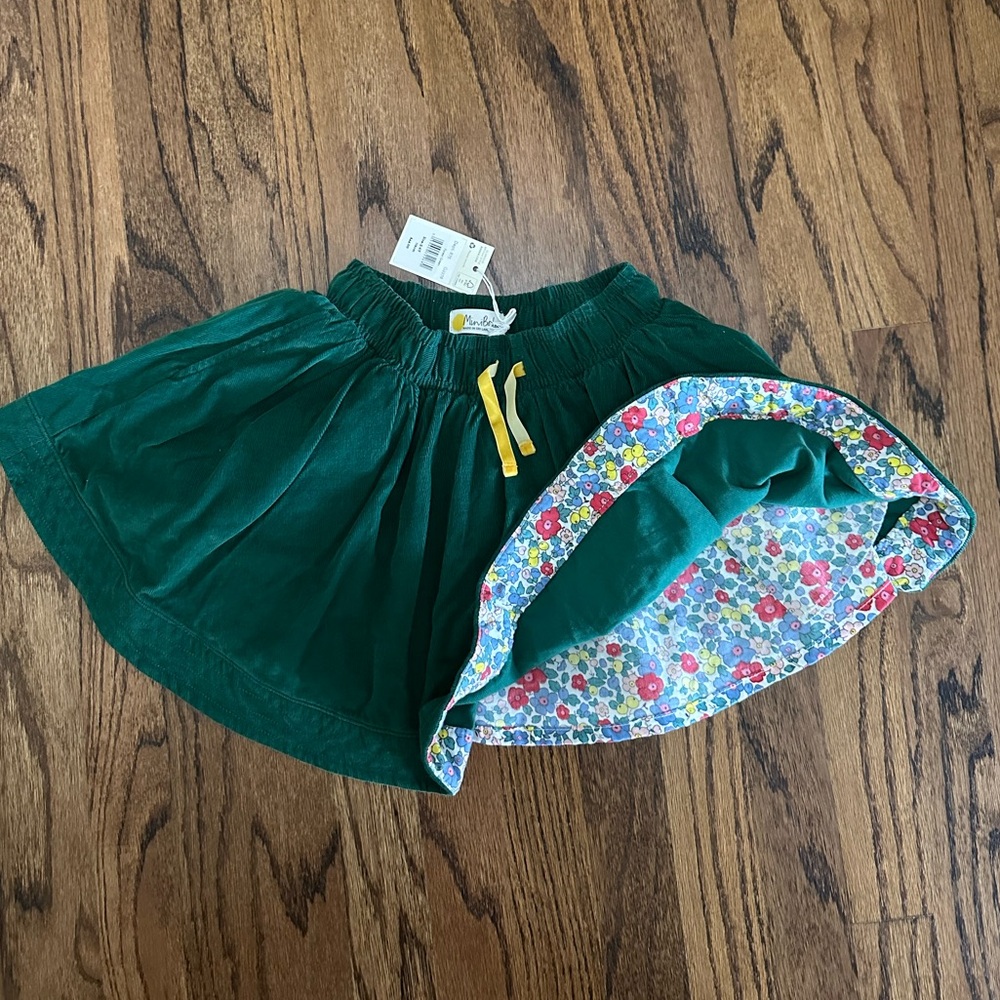 Min Boden forest green corduroy twirl skirt with floral lining NWT